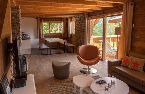 Muhlbach-sur-Munster Ski Chalet | Relax at La Cabane de Tim - Grand Chalet with Spa & Lake View