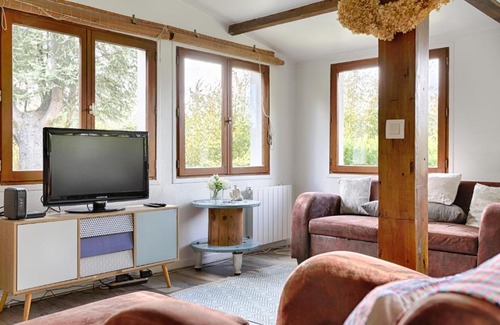 Chalifert House | Explore La Cabanette: A Cozy Retreat Near Disneyland Paris