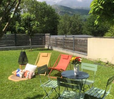 Bourisp Apartment | Discover La Cachette: Family-Friendly with 9.2 Rating