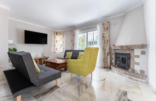 La Cala de Mijas House | Unforgettable La Cala Mijas Playa Club with Ocean View