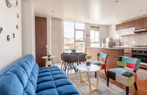 Usaquen Apartment | Bright and Inviting La Calleja with Spa & Family Amenities