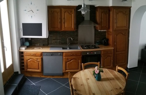 Fecamp Cottage | Explore La Caloge: Oceanfront Gite in Fécamp, 10/10 Rated
