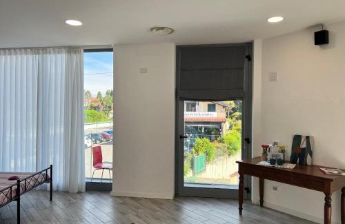 Monate House | Experience La camera del Testa Matta: Family-Friendly Stay