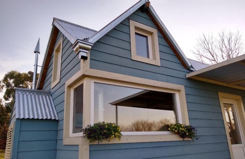 Lujan Cabin | La Candelaria