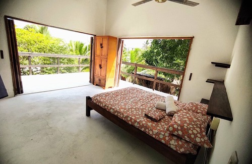 Tierra Bomba Island Bed & Breakfast | Discover La Caracola Cartagena: Family-Friendly Retreat