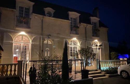 Charentilly Bed & Breakfast | Oceanfront Retreat at La Carrière with Pool and Views