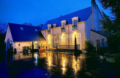 Charentilly Bed & Breakfast | Oceanfront Retreat at La Carrière with Pool and Views
