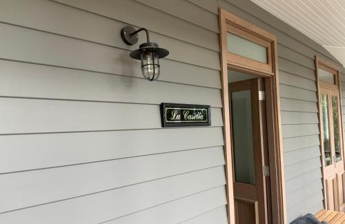 Leura House | Experience Unmatched Comfort at La Casétta - Rated 9.9/10