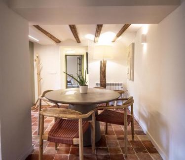 Albarracin Apartment | Inviting La Casa Amarilla Apartment in Albarracín