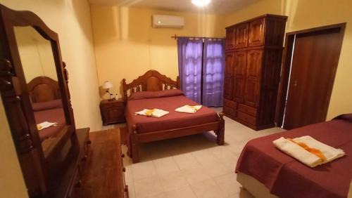 Tinogasta House | La casa amarilla