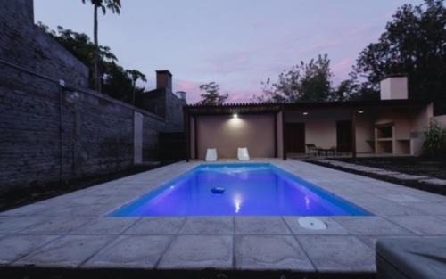 Mercedes House | Discover LA CASA DE AL LADO: Pet-Friendly Retreat with Pool