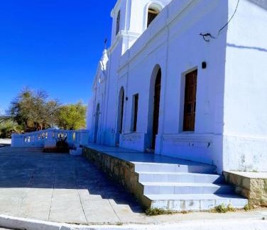 Aimogasta House | Relax at La Casa de Aminga - Pet-Friendly Escape Awaits