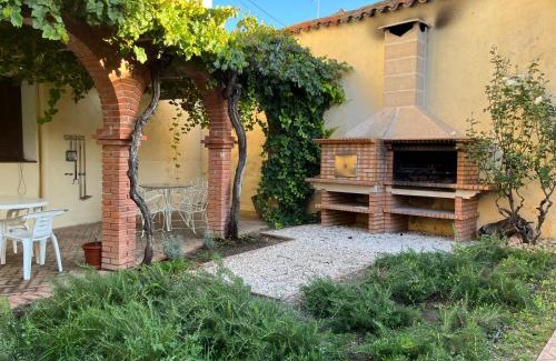 Pozo-Lorente House | Experience La Casa de Andújar: Oceanfront & Pet Friendly