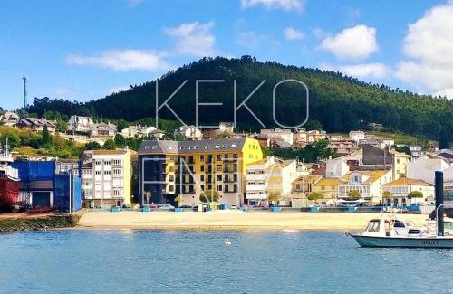 Viveiro Apartment | Discover La Casa de Concha: Pet-Friendly Oceanfront Retreat
