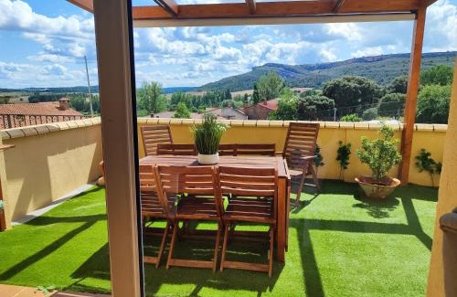 Fuentetoba House | Pet-Friendly Retreat at LA CASA DE FUENTETOBA - 9.6/10