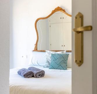 San Gil Apartment | Oceanfront Retreat at La casa de Jacobo - 4-Star Comfort