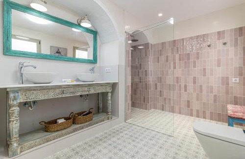 Jerez de la Frontera Apartment | La Casa de la Plaza del Arroyo - Traditional Luxury in Jerez