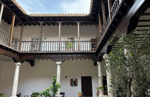 El Romeral House | La Casa de la botica -Casa Rural El Romeral de Toledo