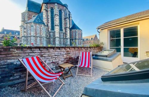 Eu House | Discover La Casa de la Mouette Rieuse - 4-Star Family Retreat