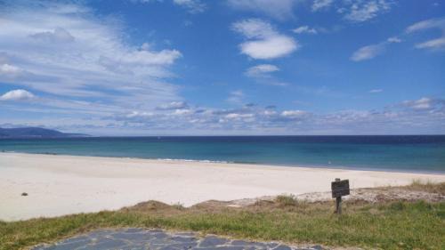 Barreiros Apartment | Discover Pet-Friendly Apartments with Ocean Views in Abelleira