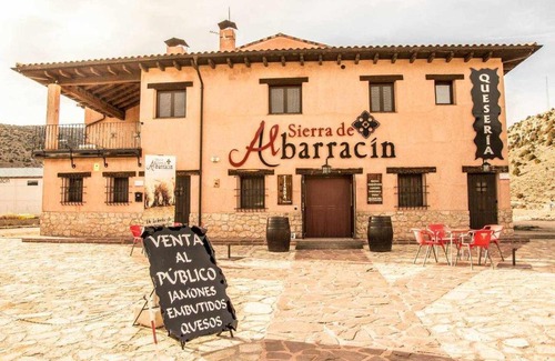 Albarracin House | Pet and Child Friendly Retreat at La Casa de la Quesería