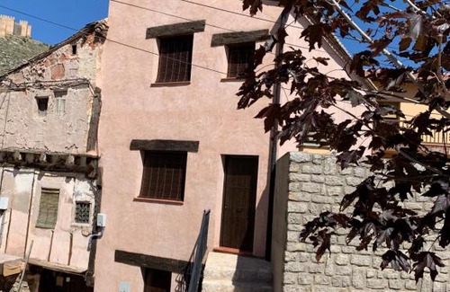 Albarracin Apartment | Family-Friendly Haven at La Casa de los Molineros