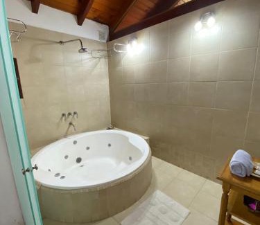 Cordoba House | Experience Oceanfront Bliss at La Casa de los Murales