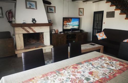 Velez-Blanco House | Experience La Casa de los Pájaros: Family-Friendly Getaway