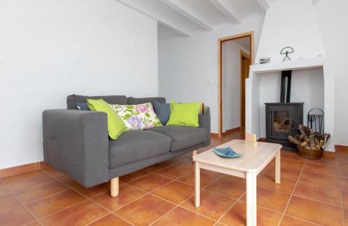 Velez-Blanco House | Pet-Friendly La Casa de Sally - Vèlez Blanco, 4-Star Stay
