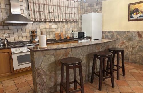Nestares House | Discover La Casa de Serafín y Manoli - 4-Star Family Haven