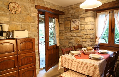 Momjan House | Discover La Casa dei Farfui: Oceanfront Bliss Awaits