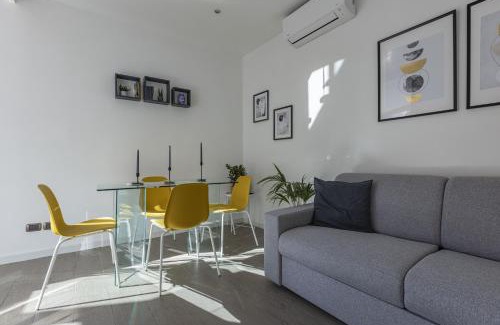 Vittorio Emanuele Apartment | Delightful La Casa dei Miei: Central Apartment with Terrace