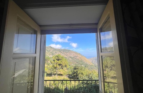 Militello Rosmarino Apartment | Comfortable Stay at La casa dei Nebrodi: Pet Friendly Rooms