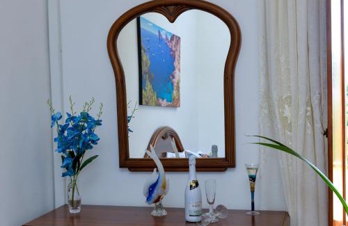 Schiazzano Apartment | Relax at La Casa dei Nonni: Oceanfront & Guest Rated 9.9