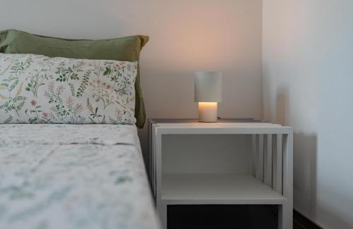 Vanchiglietta Apartment | La Casa Dei Tramonti, tranquillo