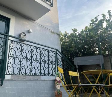 Naples House | Discover La Casa del Bosco: Unique House with Garden