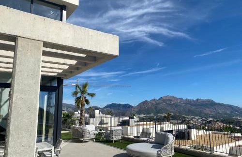 Polop Villa | Experience Oceanfront Bliss at La Casa del León Dormido
