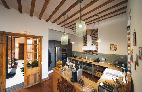 Urda Bed & Breakfast | Top-Rated La casa del médico - Relaxing Rural Retreat