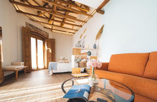 Urda Bed & Breakfast | Escape to La Casa del Médico Hostería Rural: 4-Star Comfort