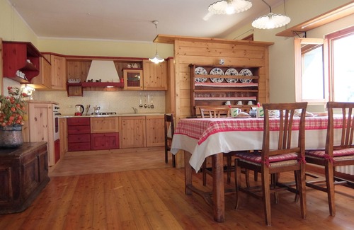 Provaglio d'Iseo Apartment | Experience Casa del Mandorlo with Lake Views & Spa Retreat