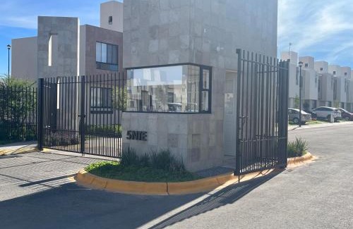 Queretaro House | Discover La Casa del Rincon: Guest Rated 9/10 with Breakfast