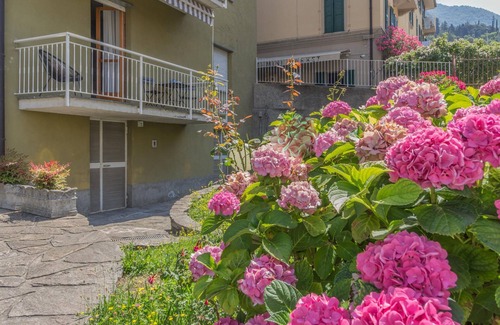 Varenna Apartment | Relax at La Casa del Sarto – Family-Friendly Perledo Stay
