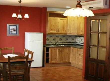 Old Town Baeza House | Discover La Casa del Seise: Family-Friendly Getaway