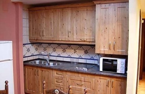 Old Town Baeza Cottage | Cozy La Casa del Seise: Spa Retreat for Couple Getaways