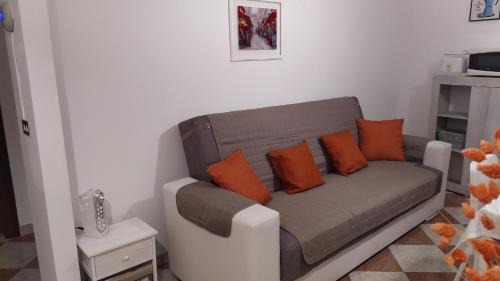 Carasco Apartment | La Casa Dell'Arco: Guest Rated 9.7, Pet & Child Friendly