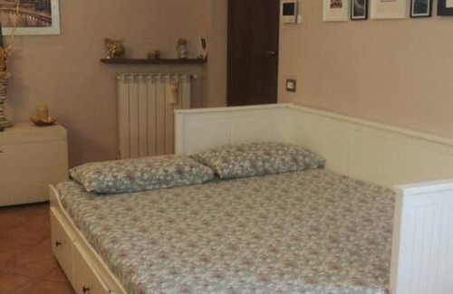 Marcellina Apartment | Kid-Friendly Getaway at La Casa delle Ciliegie with Hot Tub