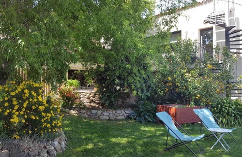 Masarac Bed & Breakfast | Discover La Casa dels Lledoners: Oceanfront & Pet Friendly