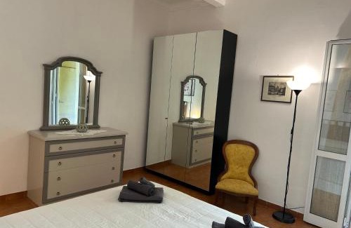 Oregina Apartment | Discover La Casa di Ale: Family-Friendly Retreat with 10/10 Score
