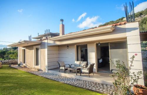 Davgata House | Experience La Casa di Athena: 4-Star Oceanfront Retreat