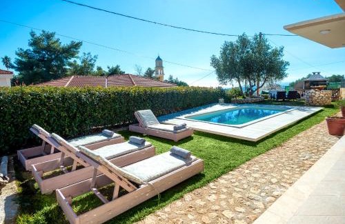 Davgata House | Experience La Casa di Athena: 4-Star Oceanfront Retreat